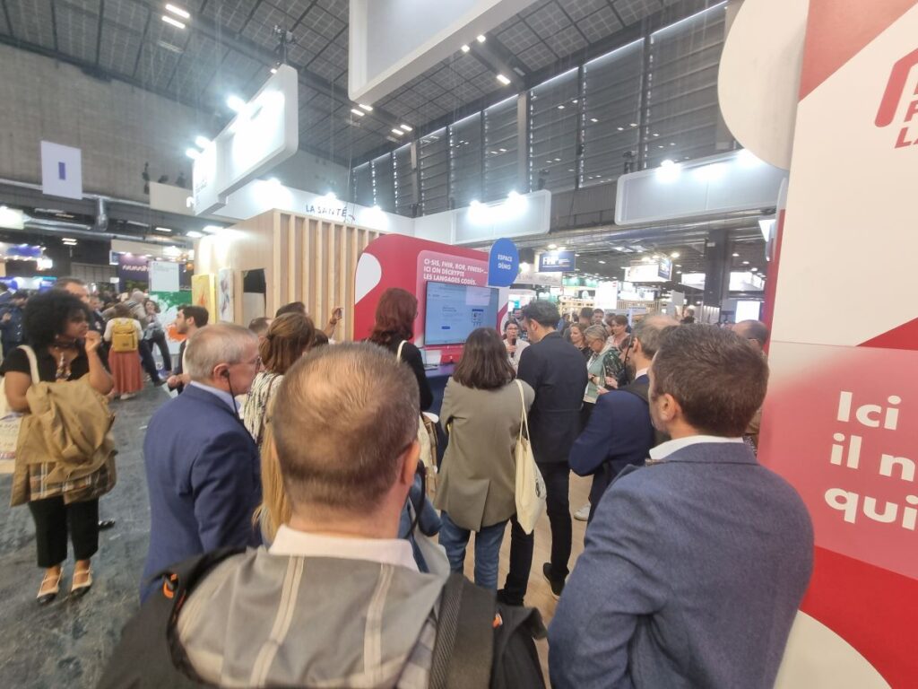 Démonstration de l'outil Evalcarbone SIH sur le stand de l'ANS, Santexpo 2025